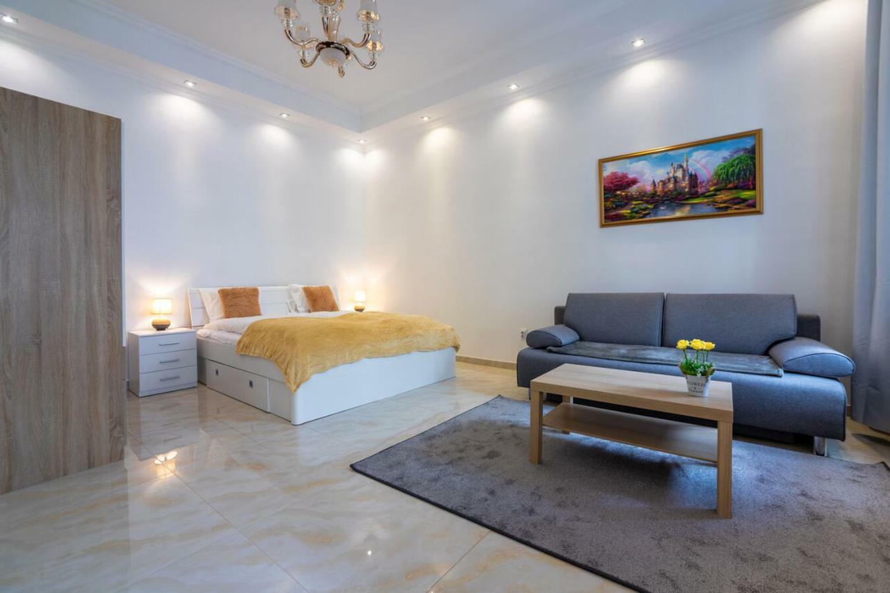 Town Hall Apartamento Budapest
